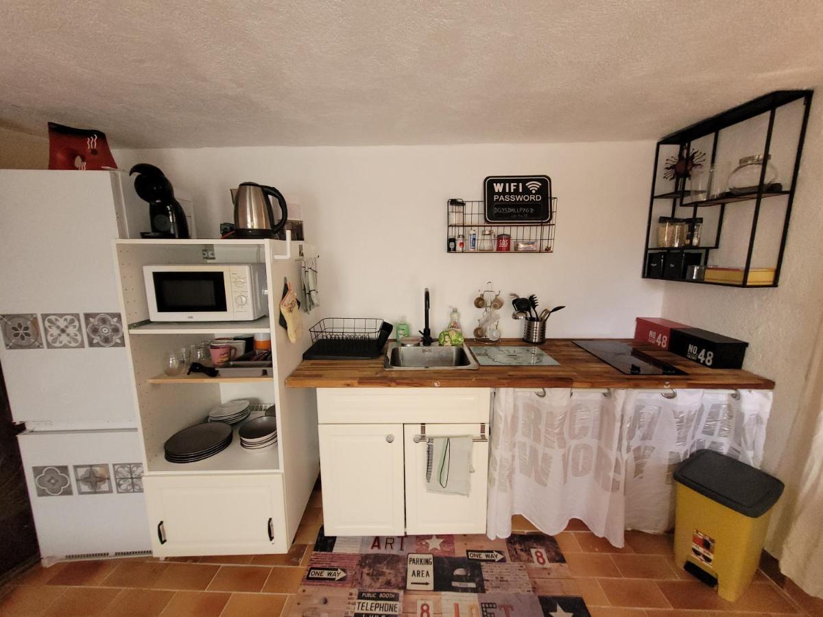 Apartment Superbe Studio Proches Toutes Commodites Place Du Marche De St Roch Nizza